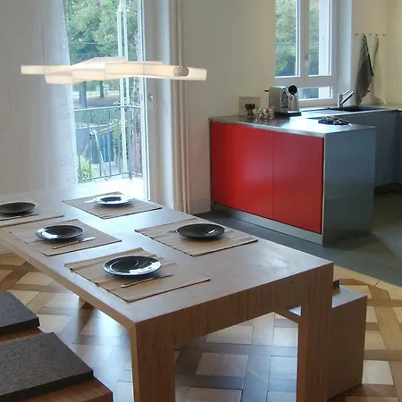 Bed & Breakfast Laupenring, *